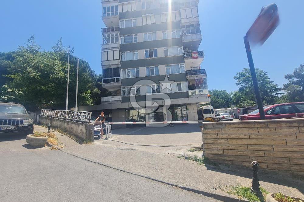 Kadıköy Acıbadem Mah. KDV Avantajlı Kiralık 371 m2 dükkan