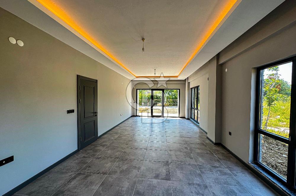 DÜZCE' DE ÖZEL İÇ TASARIMLI, TERASLI, 4+1 SATILIK TRIPLEKS VİLLA