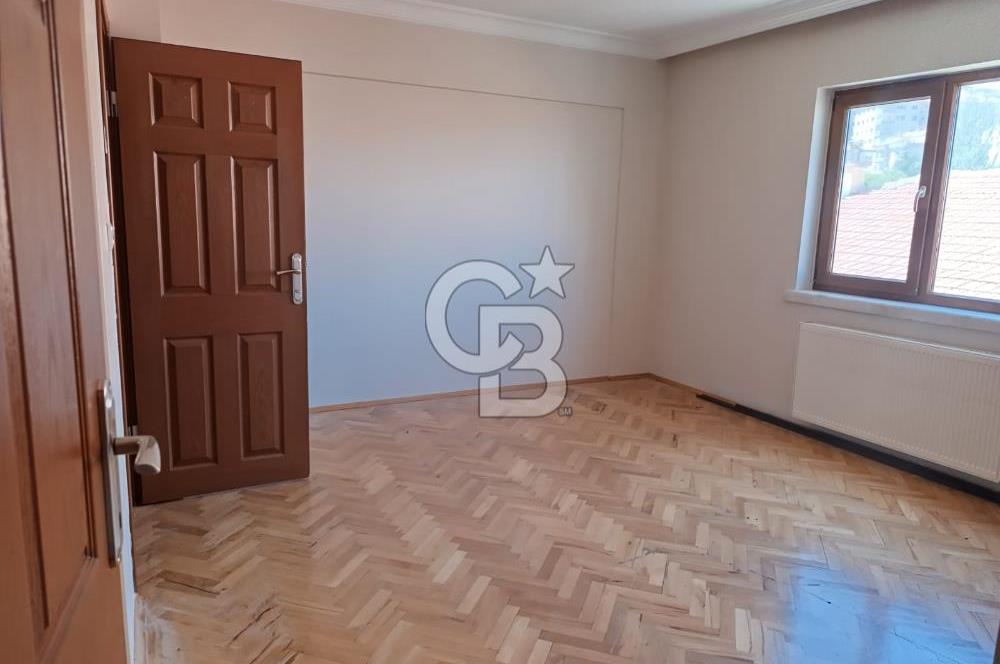 DİKMEN MÜRSEL ULUÇ'TA MERKEZİ,MANZARALI 5+1 SATILIK DAİRE!!