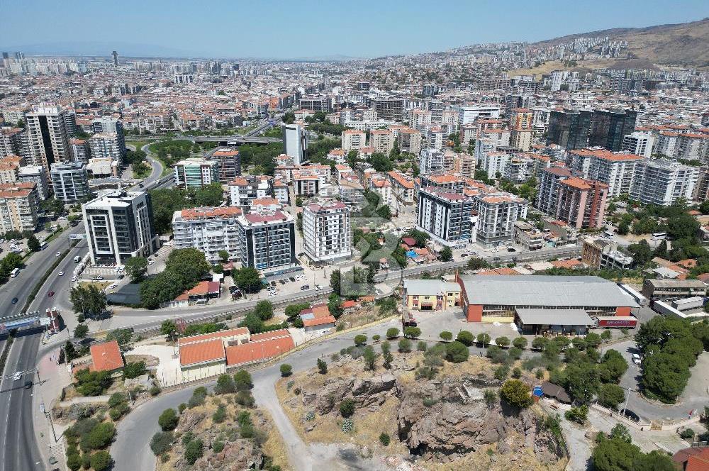 YENİ GİRNE’DE ANADOLU CADDESİ YAKINI YÜKSEK KATA İMARLI SATILIK ARSA
