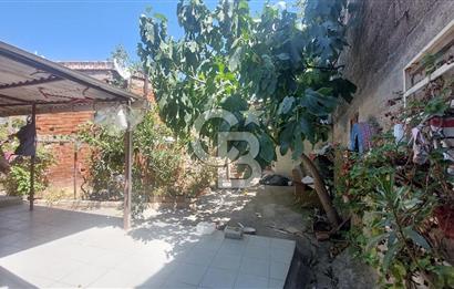 Karşıyaka Cumhuriyet Mahallesi Satılık Müstakil Ev