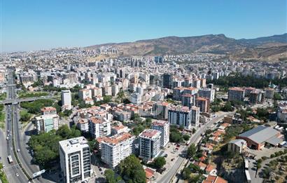 YENİ GİRNE’DE ANADOLU CADDESİ YAKINI YÜKSEK KATA İMARLI SATILIK ARSA