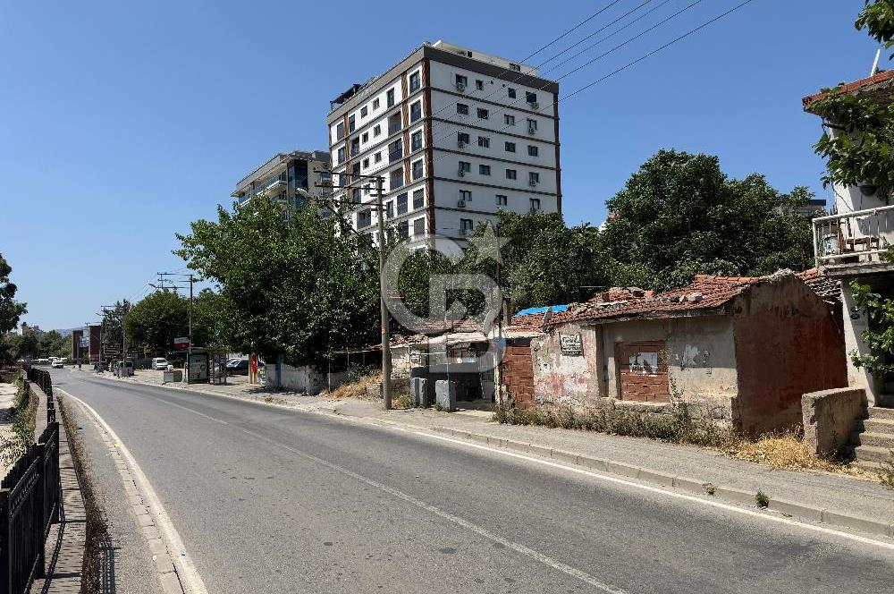 YENİ GİRNE’DE ANADOLU CADDESİ YAKINI YÜKSEK KATA İMARLI SATILIK ARSA