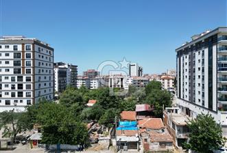 YENİ GİRNE’DE ANADOLU CADDESİ YAKINI YÜKSEK KATA İMARLI SATILIK ARSA