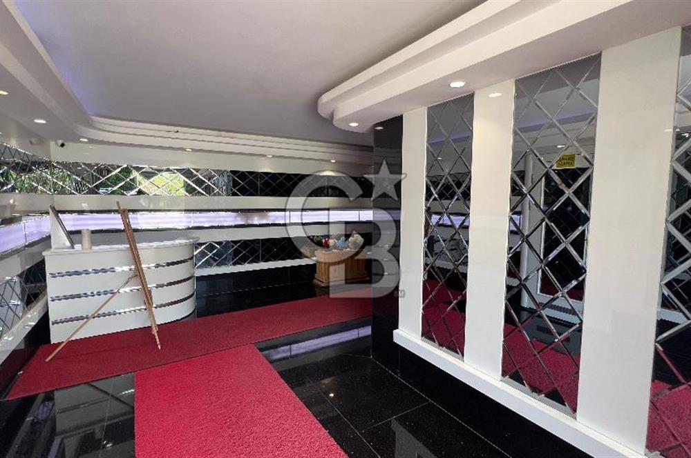 Çiğli Anadolu Caddesi Üzerinde Satılık 3+1 Teraslı Tasarım Daire