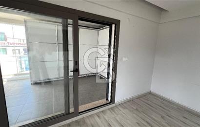Çiğli Anadolu Caddesi Üzerinde Satılık 3+1 Teraslı Tasarım Daire