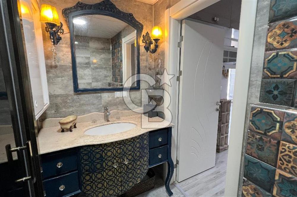 Çiğli Anadolu Caddesi Üzerinde Satılık 3+1 Teraslı Tasarım Daire