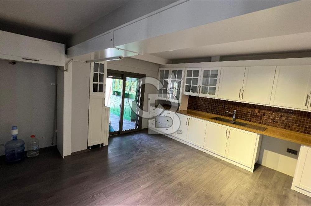 Çiğli Anadolu Caddesi Üzerinde Satılık 3+1 Teraslı Tasarım Daire