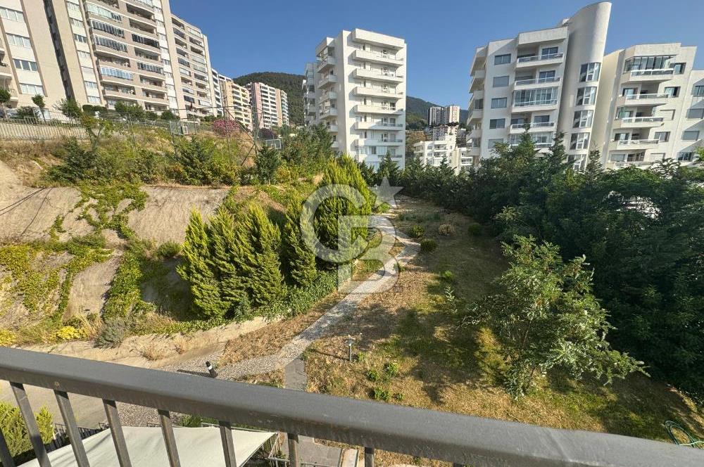 Narlıdere Vitalia Sitesi,Eşsiz Yaşam Alanı ile 2+1 Satılık Daire