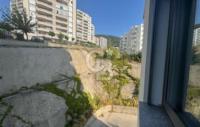 Narlıdere Vitalia Sitesi,Eşsiz Yaşam Alanı ile 2+1 Satılık Daire