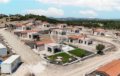 ASSOS BALABANLI KÖYÜNDE DENİZ MANZARALI SATILIK 3+1 MÜSTAKİL EV