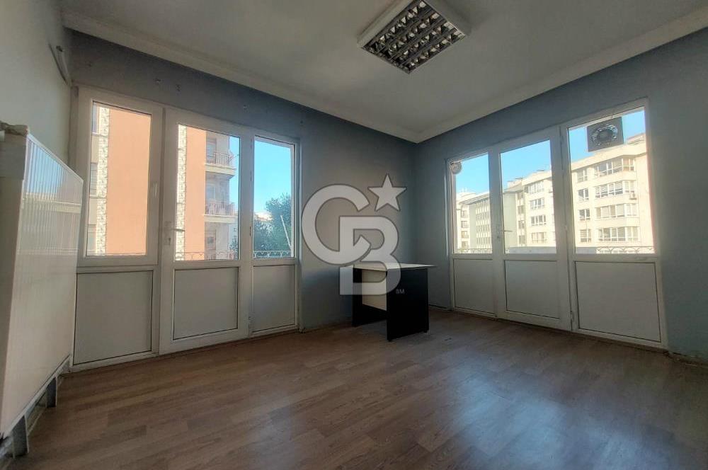 SIHHIYE VE DEMİRTEPE METROLARINA YAKIN OTOPARKLI KOMBİLİ OFİS