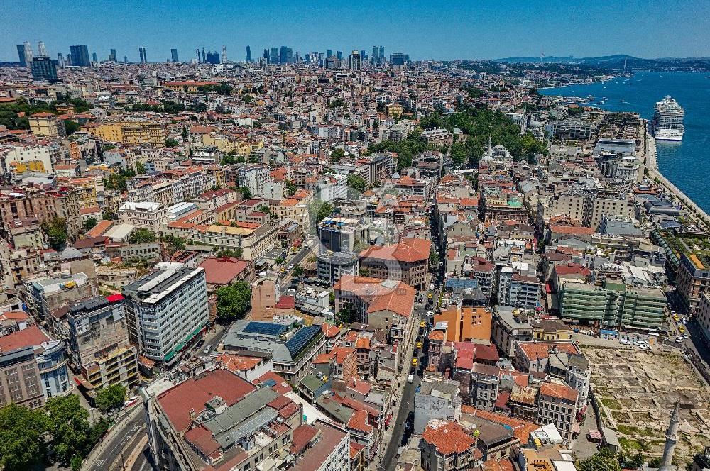 Fırsat Satılık Karaköy Yatırımlık Tüm iş kollarına uygun 4 Katlı Bina