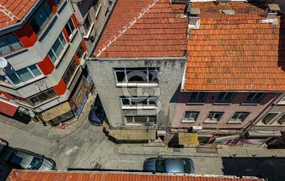 Fırsat Satılık Karaköy Yatırımlık Tüm iş kollarına uygun 4 Katlı Bina