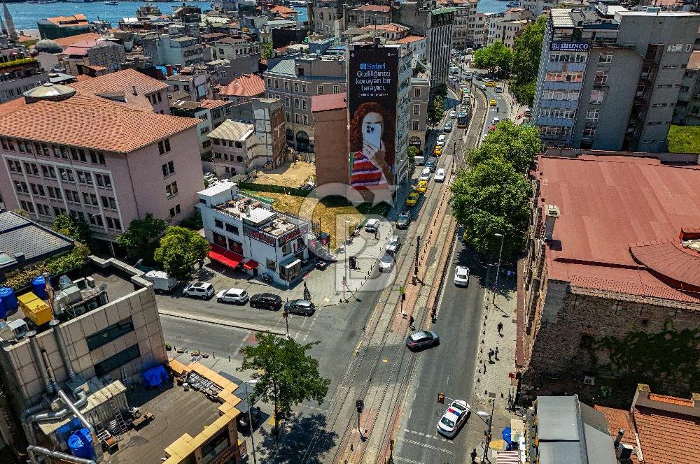Fırsat Satılık Karaköy Yatırımlık Tüm iş kollarına uygun 4 Katlı Bina