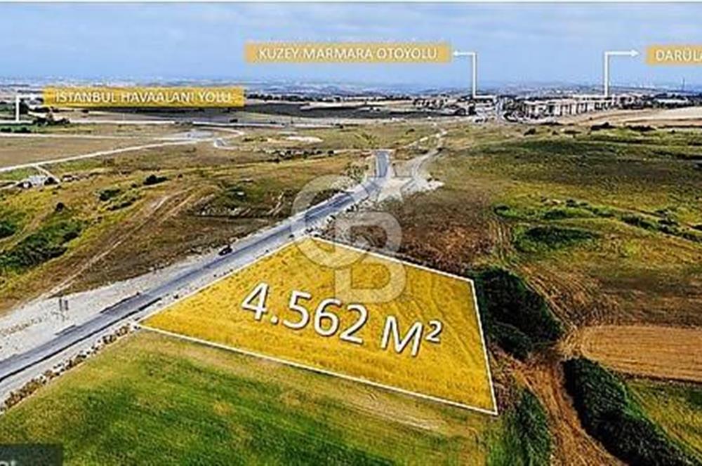 Arnavutköy Yassıörende İmar Planına Yakın Müstakil 4562 m² Tarla