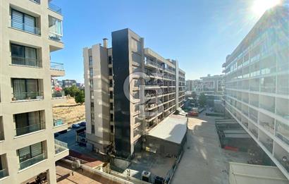 Trademark Studio Bornova da Havuz Cepheli Kiralık 1+1 Daire