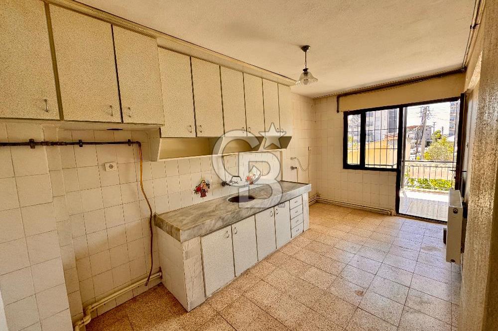 Bornova inönü mahallesi şehit şanlı lisesi yakını 3+1 kiralık daire 