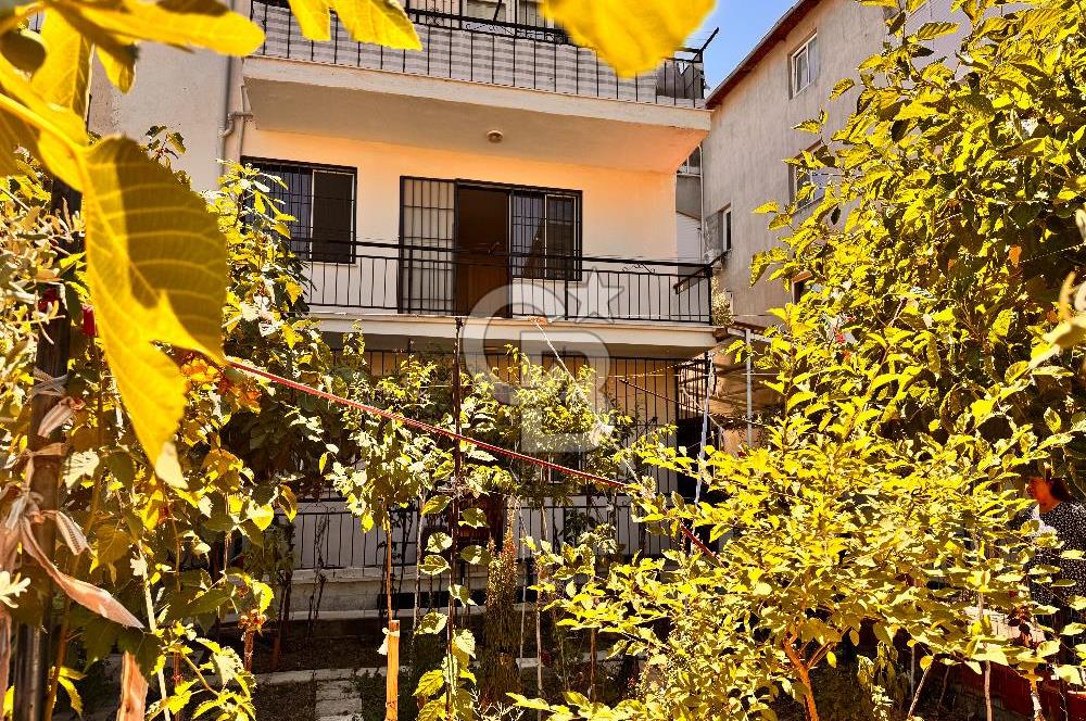 Bornova inönü mahallesi şehit şanlı lisesi yakını 3+1 kiralık daire 