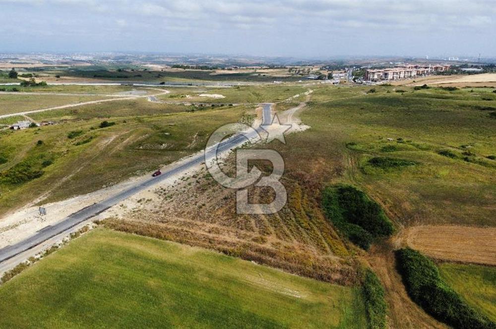 Arnavutköy Yassıörende İmar Planına Yakın Müstakil 4562 m² Tarla