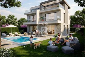 Alanlı Doktorlar Sitesinde 512 m2 Villalık Arsa