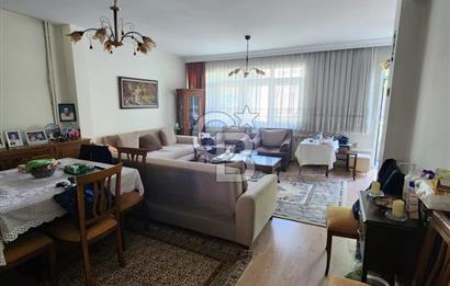 BATIKENT SİYASAL 2 SİTESİNDE ANA CADDEDE 5+1 SATILIK TRİPLEKS
