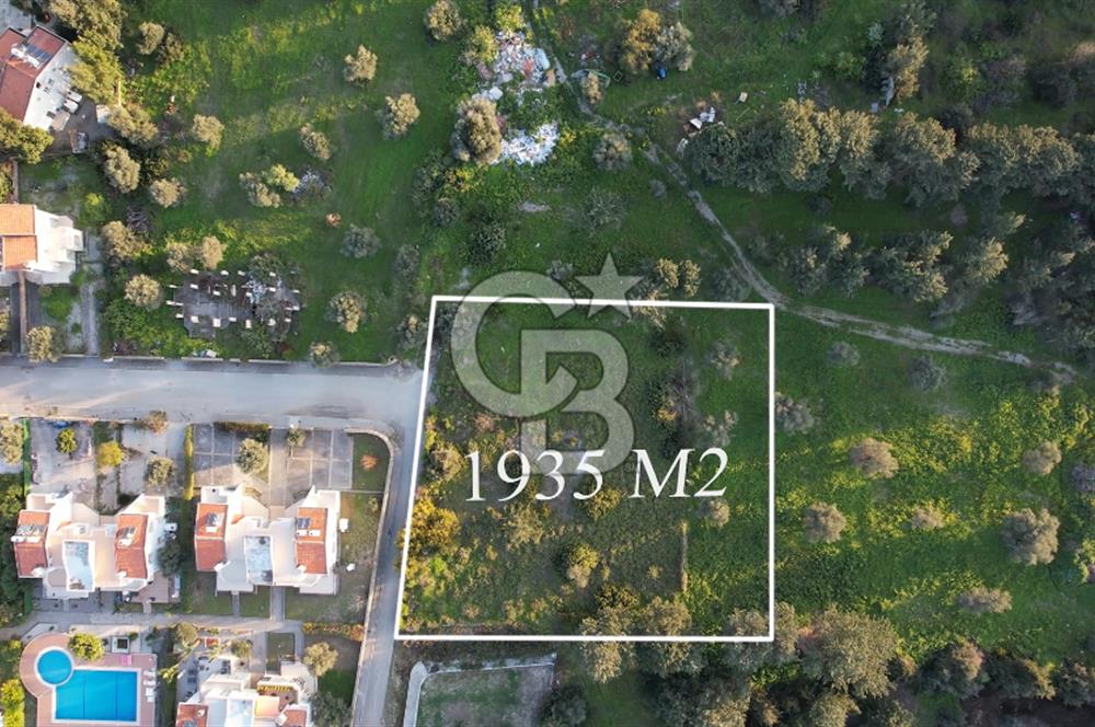 Kıbrıs Girne Karaoğlan Bölgesinde Satılık 1935 m2 Villa Yapımına Uygun Arazi