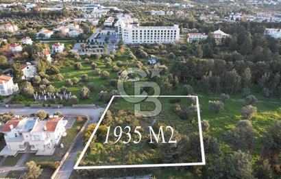 Kıbrıs Girne Karaoğlan Bölgesinde Satılık 1935 m2 Villa Yapımına Uygun Arazi
