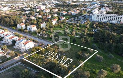 Kıbrıs Girne Karaoğlan Bölgesinde Satılık 1935 m2 Villa Yapımına Uygun Arazi
