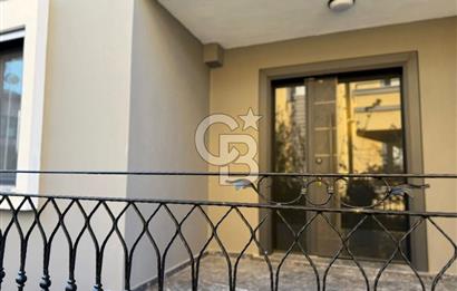 Urla Çeşmealtı Atatürk Mahallesinde Satılık Müstakil Villa