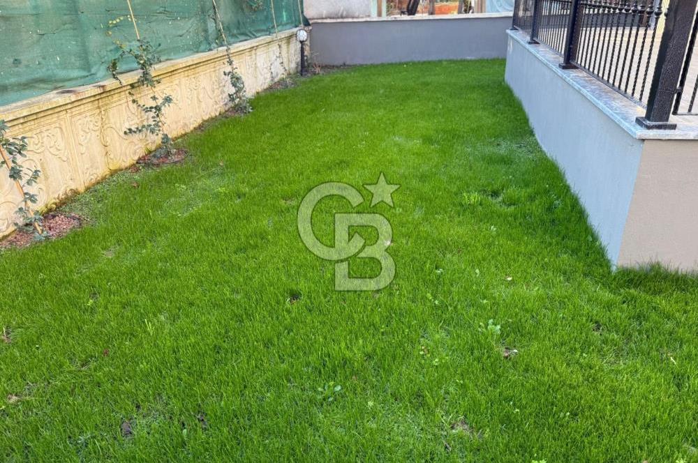 Urla Çeşmealtı Atatürk Mahallesinde Satılık Müstakil Villa