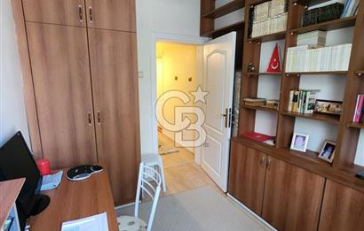 BATIKENT SİYASAL 2 SİTESİNDE ANA CADDEDE 5+1 SATILIK TRİPLEKS