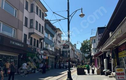 CUMHURİYET CADDESİ'NDE SATILIK KOMPLE BİNA
