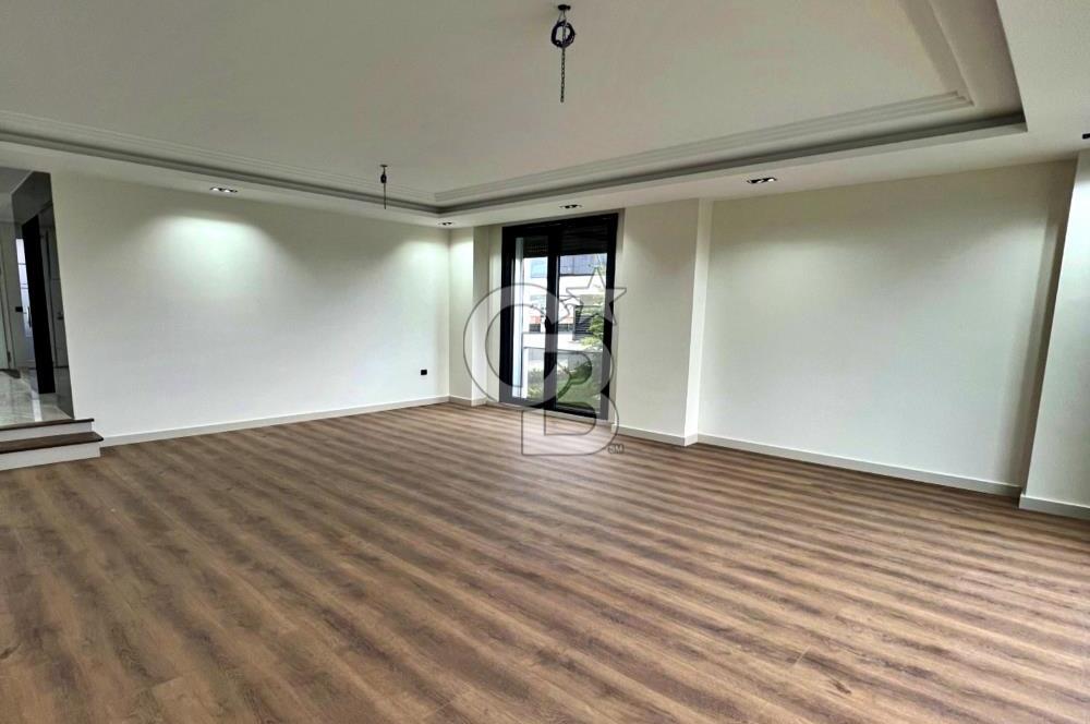 HAFTA SONUNA ÖZEL FİYAT Deniz Manzaralı, Müstakil, Havuzlu Villa