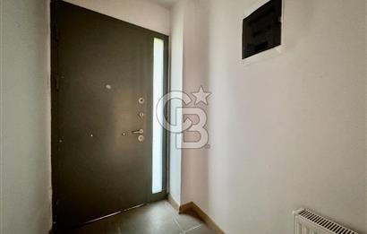 AKKÖY’DE DENİZ MANZARALI, İSKÂNLI, SIFIR 8+2 TRİPLEX İKİZ VİLLA