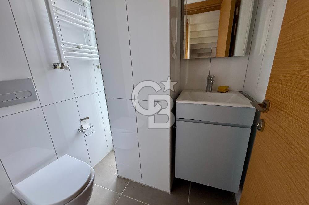 AKKÖY’DE DENİZ MANZARALI, İSKÂNLI, SIFIR 8+2 TRİPLEX İKİZ VİLLA