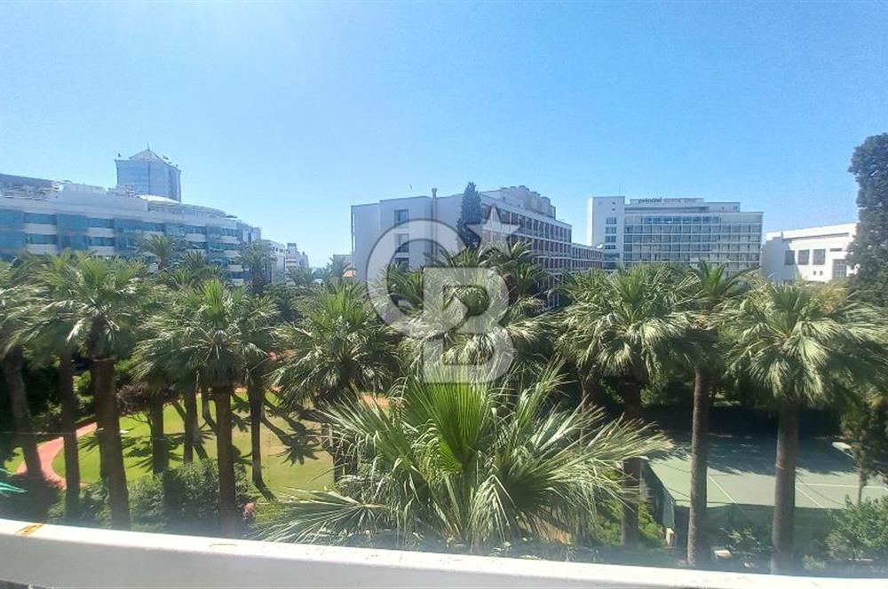 Alsancak swis otel yanında 5 bölümden oluşan geniş m² kiralik ofis 