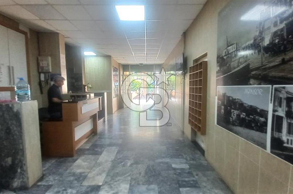 Alsancak swis otel yanında 5 bölümden oluşan geniş m² kiralik ofis 