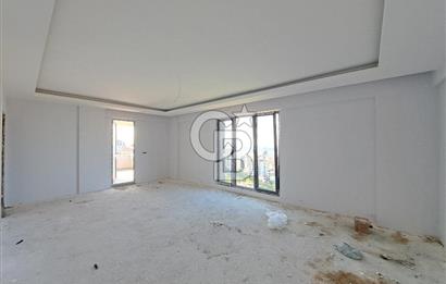 MUHTEŞEM PANORAMİK MANZARAYA SAHİP SATILIK LÜKS 3+1 DAİRE