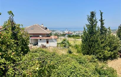 AKKÖY’DE DENİZ MANZARALI, İSKÂNLI, SIFIR 8+2 TRİPLEX İKİZ VİLLA