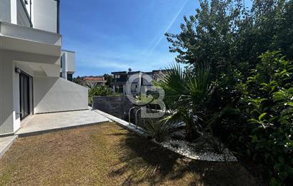 Güzelbahçe'de Kahramandere Macro Yakını Müstakil Havuzlu Villa