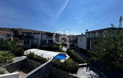Güzelbahçe'de Kahramandere Macro Yakını Müstakil Havuzlu Villa