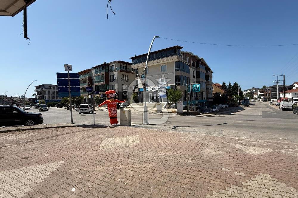 CB AKADEMİ BAŞİSKELE PINAR CADDESİ ÜZERİNDE 150 m2 KİRALIK DÜKKAN