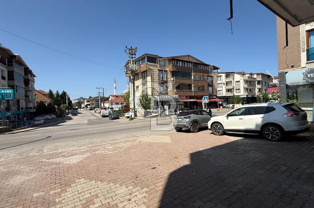 CB AKADEMİ BAŞİSKELE PINAR CADDESİ ÜZERİNDE 150 m2 KİRALIK DÜKKAN