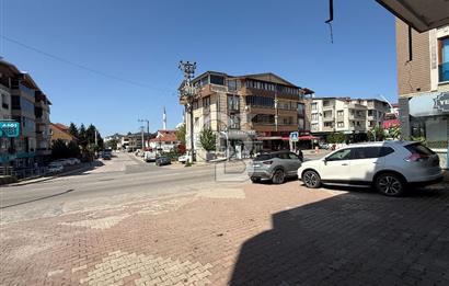 CB AKADEMİ BAŞİSKELE PINAR CADDESİ ÜZERİNDE 150 m2 KİRALIK DÜKKAN