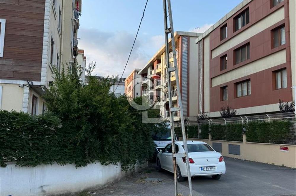 Tuzla Evliya Çelebi Mahallesi'nde  Satılık 3+1 Daire