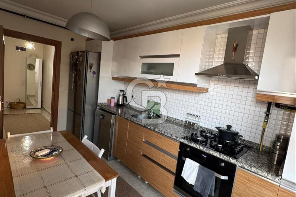 Tuzla Evliya Çelebi Mahallesi'nde  Satılık 3+1 Daire