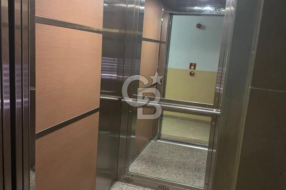 Tuzla Evliya Çelebi Mahallesi'nde  Satılık 3+1 Daire