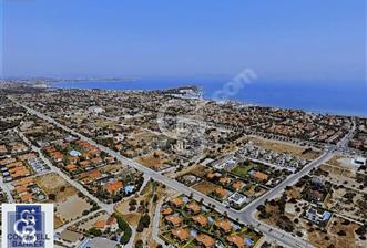 Çeşme Mamurbaba’da Villa İmarlı Çift Cepheli Köşe Arsa 