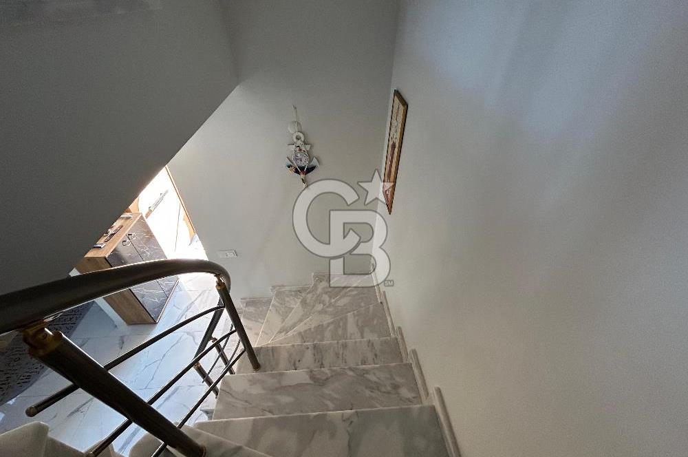 Ayvalık Altınova Mahallesin'de Satılık 3+1 Villa